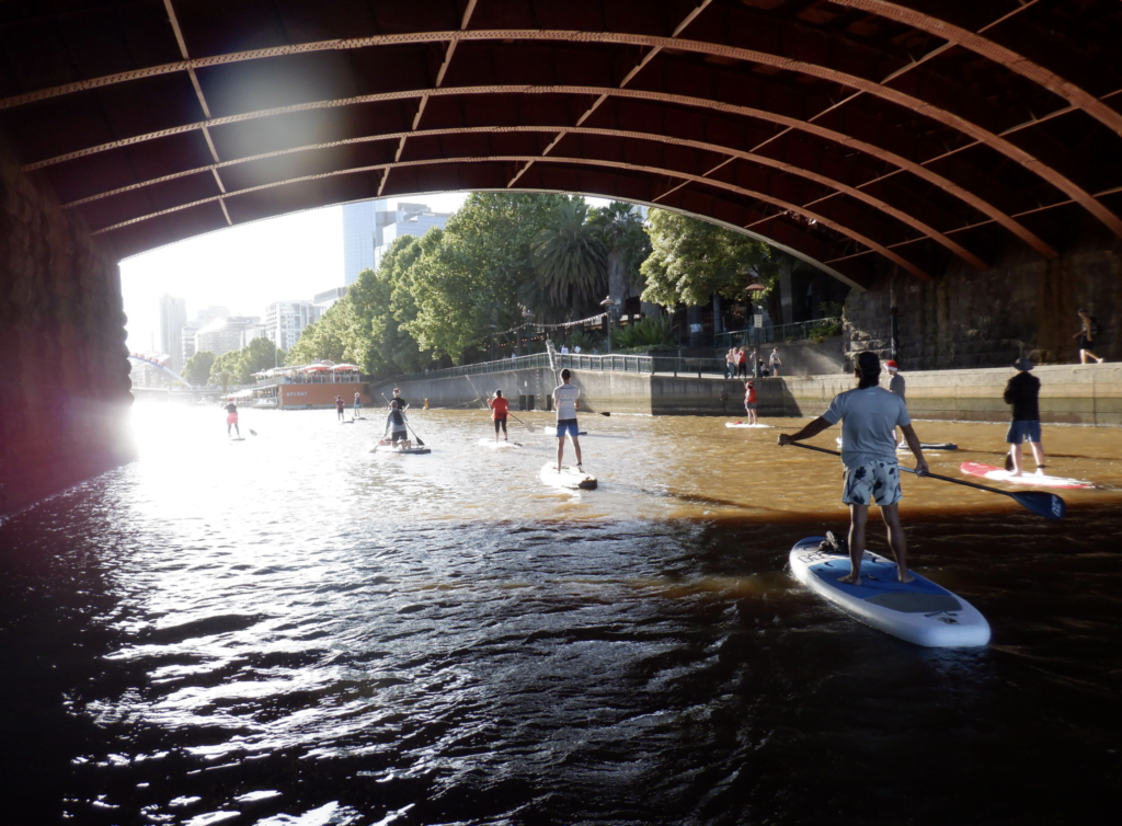 Stand up Paddle Boarding the Yarra 